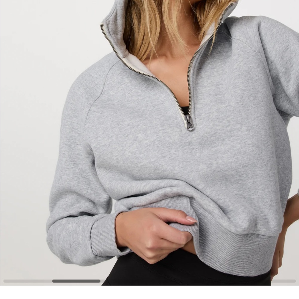 Vuori Heather Gray Women's Hoodie